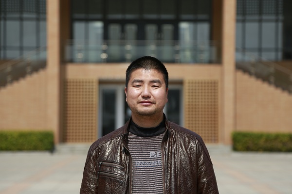 副教授--路贺俊